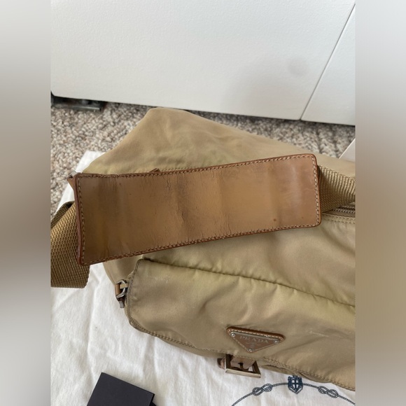 Prada Shoulder Bag - Picture 4 of 8